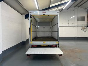 2022 Ford Transit Luton Box Van - Image 2