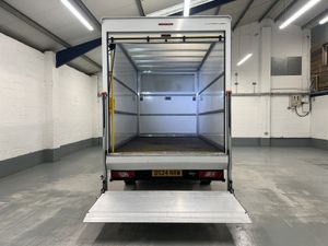 2024 Ford Transit Luton Box Van - Image 2