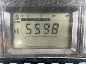 1999 New Holland 8360 - Image 2