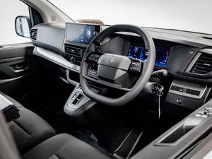 Citroen Dispatch Enterprise 2.2 Diesel Auto 180HP - Image 2