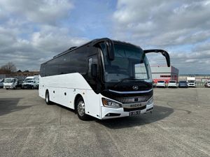 New Higer Super 9 'Touring' - Image 3