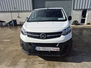 221 OPEL VIVARO 1.5 CDTI 100 BHP LWB - Image 2