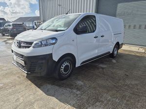221 OPEL VIVARO 1.5 CDTI 100 BHP LWB - Image 3