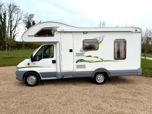 2005 SWIFT SUNTOR 590 RL R.H.D MANUAL - Image 4