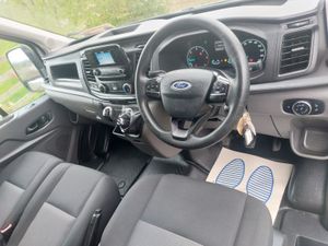 FORD TRANSIT 2022' 350L - BELTS DONE - Image 4