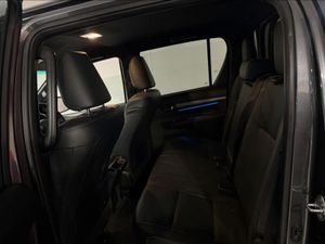 Toyota Hilux INVINCIB X D-4D 4WD INVINCIBLE DCB - Image 4