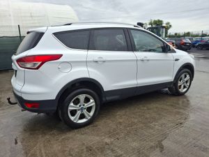 2015 Ford Kuga  2.0 Diesel  Manual  Crew cab - Image 2