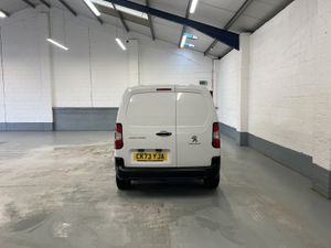 2023 Peugeot Partner Small Panel Van - Image 4