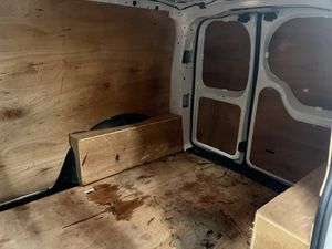 2023 Volkswagen Caddy Small Panel Van - Image 3