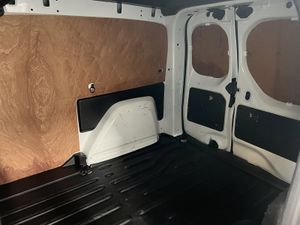 2023 Mercedes-Benz Citan Small Panel Van - Image 3