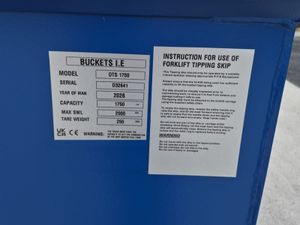 1750L tipping skips - Image 3