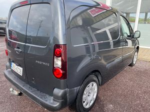 2018 Peugeot Partner ACTIVE 1.6 BLUE HDI 75 - Image 4