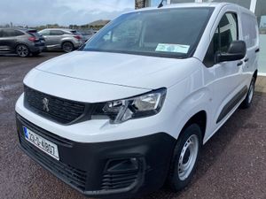 2023 Peugeot Partner ACTIVE PLUS 1.5 BLUE HD - Image 3