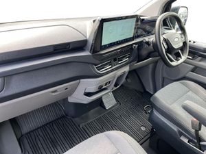 Ford Transit Custom Auto LIMITED 320S (Price ex va - Image 3