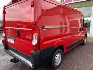 Peugeot Boxer 333 L2 H1 2.0 BLUE HDI 1 130 4DR - Image 4