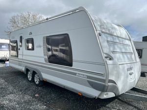 Dethleffs caravan double axle - Image 3