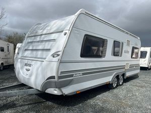 Dethleffs caravan double axle - Image 2