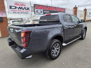 (5yr warranty) LS 1.9 163bhp Automatic - Image 4