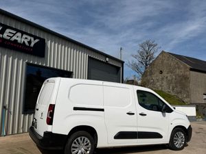 🔥Factory Crew van 🔥 Peugeot Partner 2021 - Image 3