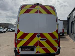 Mercedes-Benz Sprinter 2021 - Image 3