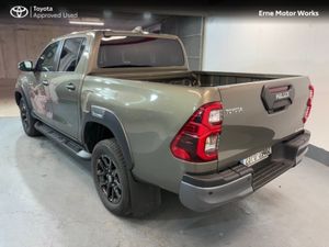 Toyota Hilux HILUX 2.8 INVINCIBLE AUTO *REDUCED BY - Image 3