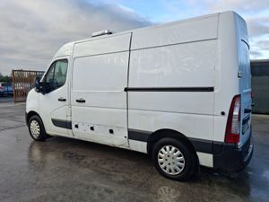 2019 Nissan NV400 2.3 Diesel - Image 4