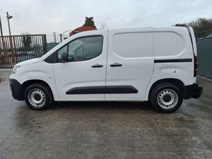 241 Fiat Doblo 1.5 Diesel Drive Home - Image 4