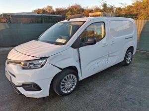 231 Toyota Proace City LWB - Image 2