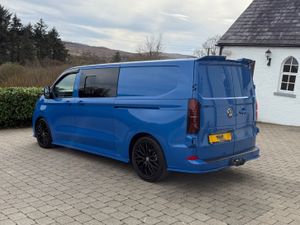 Volkswagen Transporter 2025 - Image 4