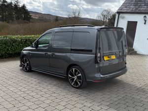 Volkswagen Caddy 2023 - Image 4