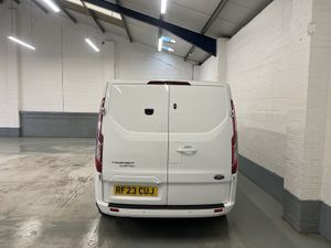 2023 Ford Transit Custom Panel Van - Image 4