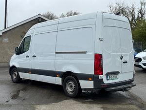 MERCEDES BENZ SPRINTER 2.1L DIESEL 2019 - Image 3