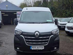 🔥23 RENAULT MASTER WITH A/C🔥 - Image 2