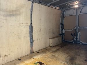 2023 Renault Master Panel Van - Image 3