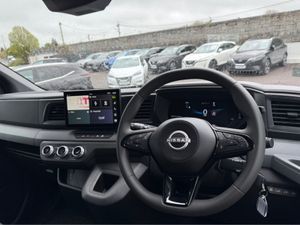 Nissan Interstar 87 kWh SV Premium L2H2 EV VAN - u - Image 3