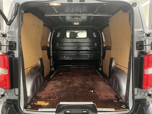 2022 Toyota ProAce Panel Van - Image 2