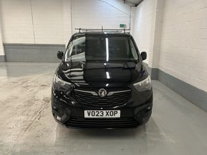 2023 Vauxhall Combo Small Panel Van - Image 4
