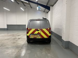 2020 Peugeot Partner Small Panel Van - Image 4