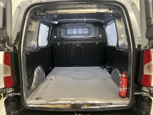 2020 Peugeot Partner Small Panel Van - Image 2