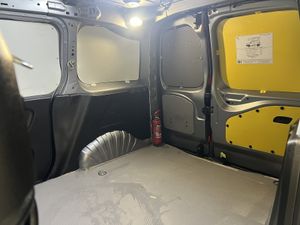 2020 Peugeot Partner Small Panel Van - Image 3