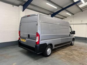 2022 Citroen Relay High Roof Panel Van - Image 4