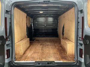 2024 Renault Trafic Panel Van - Image 2