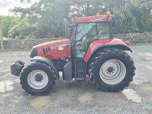2002 Case IH CVX 130 (5500 Hrs) - Image 2