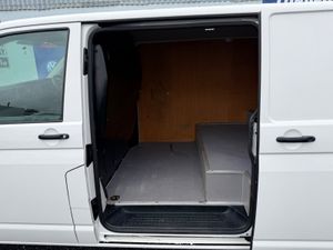 2022 VOLKSWAGEN TRANSPORTER 2.0 TDI LWB MANUAL - Image 4