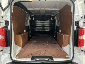 2022 Vauxhall Vivaro Panel Van - Image 2