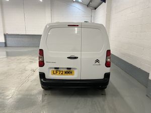 2023 Citroen Berlingo Small Panel Van - Image 4
