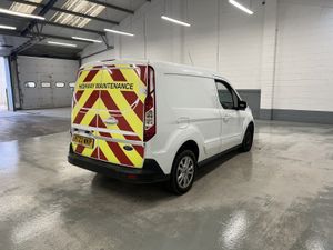 2023 Ford Transit Connect Small Panel Van - Image 4