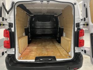 2023 Peugeot Expert Panel Van - Image 2