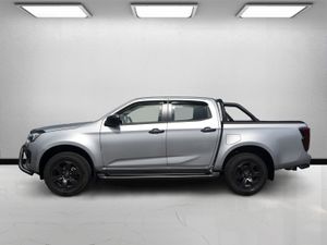 Isuzu D-Max Demo with extras - Image 4