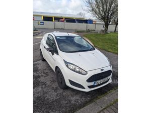 Ford Fiesta 1.5 TDCI BASE— TRADE SALE ONLY — - Image 3